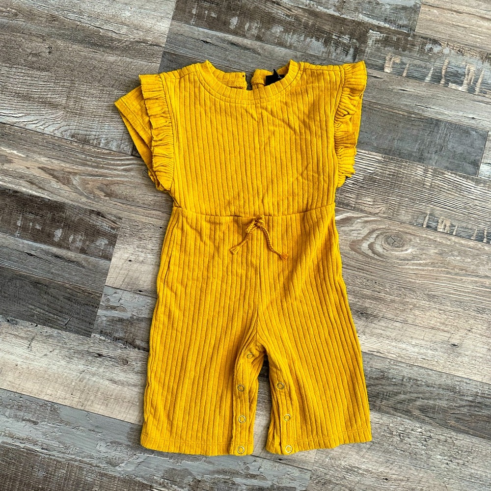 Art Class wide leg romper size 18 mo